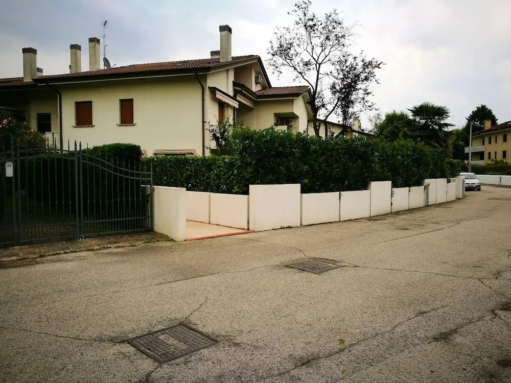 Studio in Dosson di Casier, With Enclosed Garden and Wifi - 42 km From