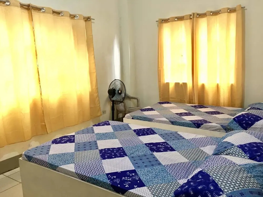 3BR Ross Anne Transient Queen of Peace