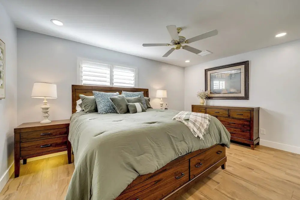Private Pool & Hot Tub! Relaxing Mesa Apartment