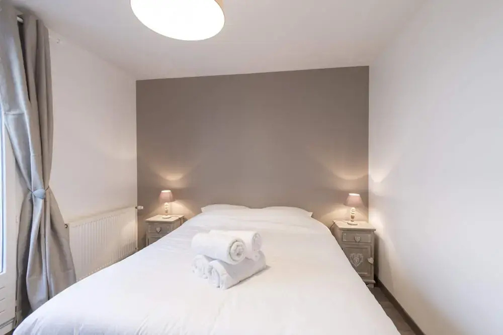 Les Deux Rives - Appartement Confortable Avec Place de Parking