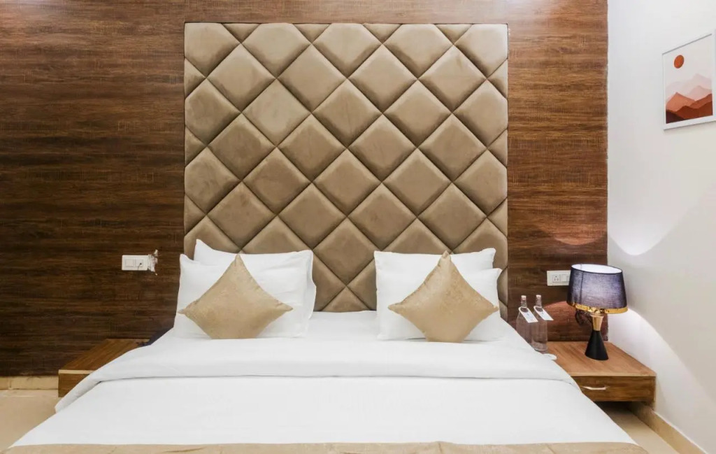 Stone Wood Hotel, Rishikesh