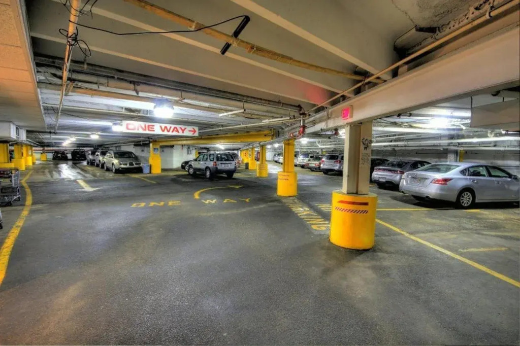Bedford Plaza Hotel - Boston