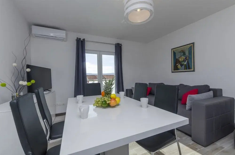Apartments Lorenzo