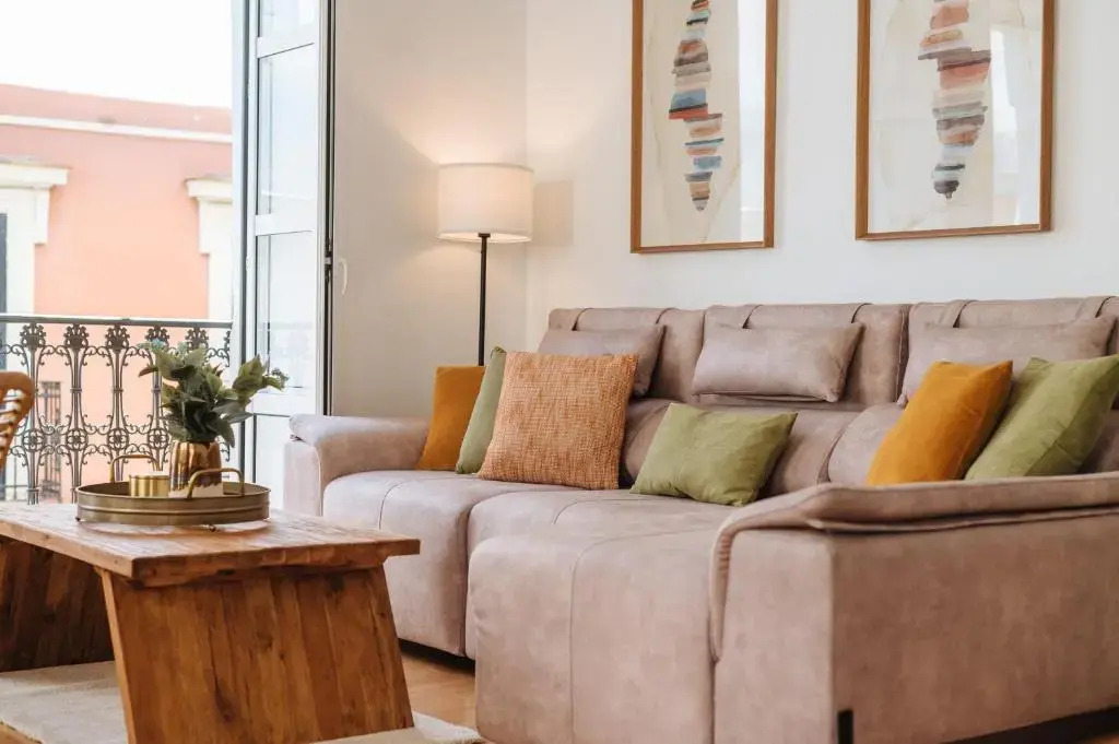 Hostly Rivero 2A Center loft-Fibre-communal terrace-Parking Optional-CLess