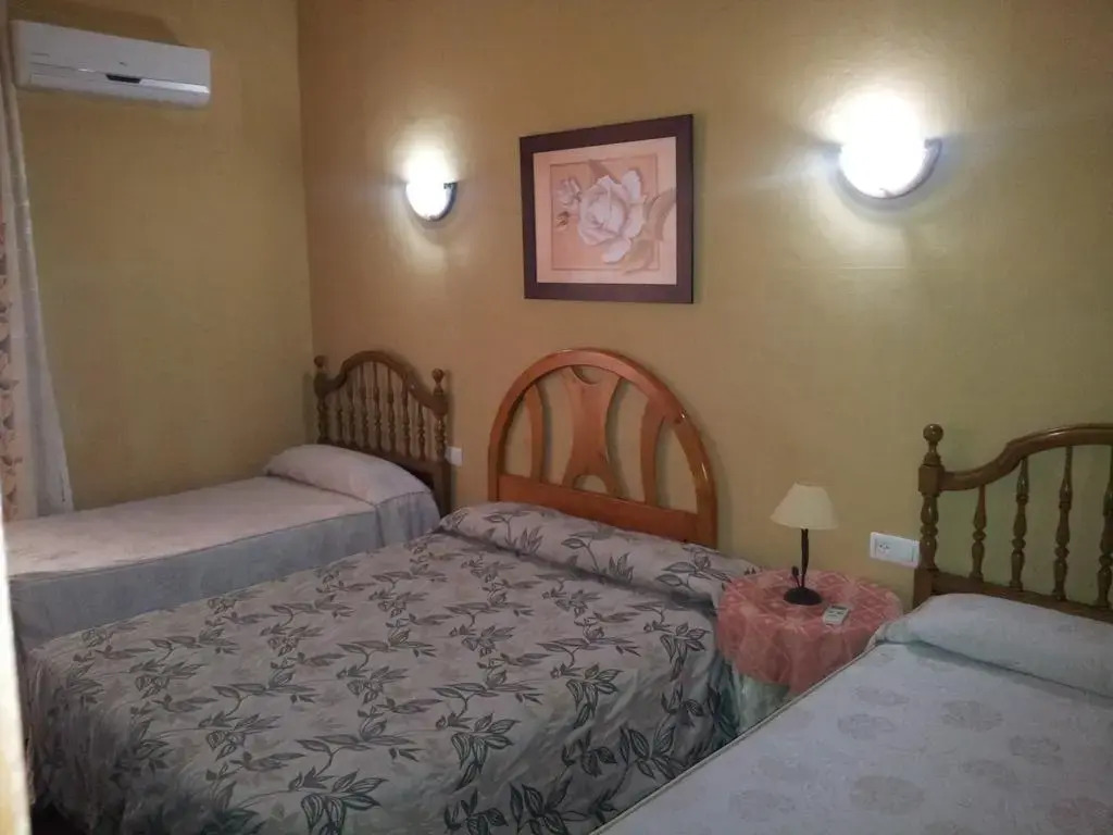 ROOMS Los MONTES