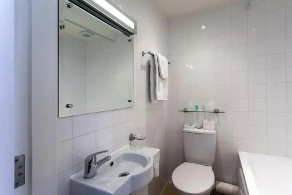 Scarisbrick Hotel