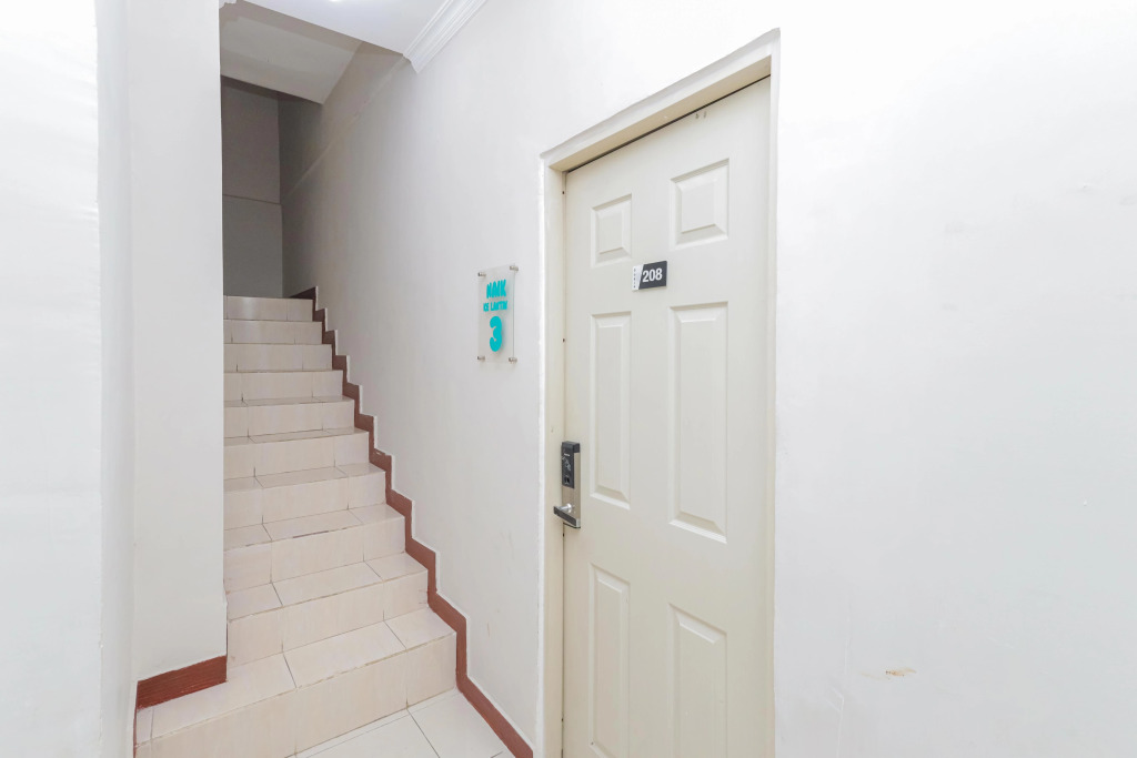 Urbanview Hotel Sofie Syariah Sidoarjo