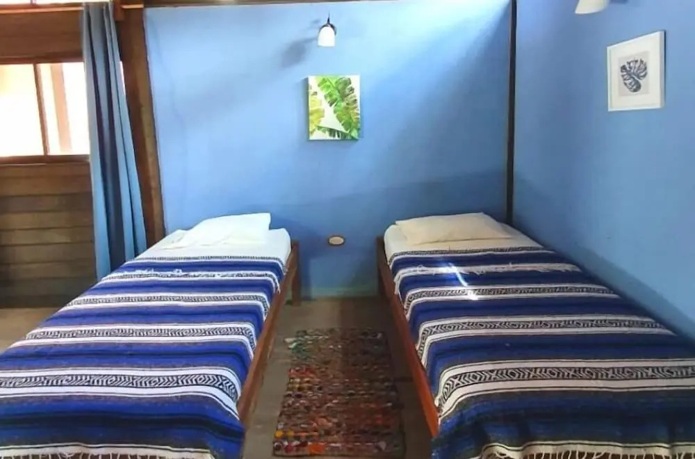 Cabuya Lodge