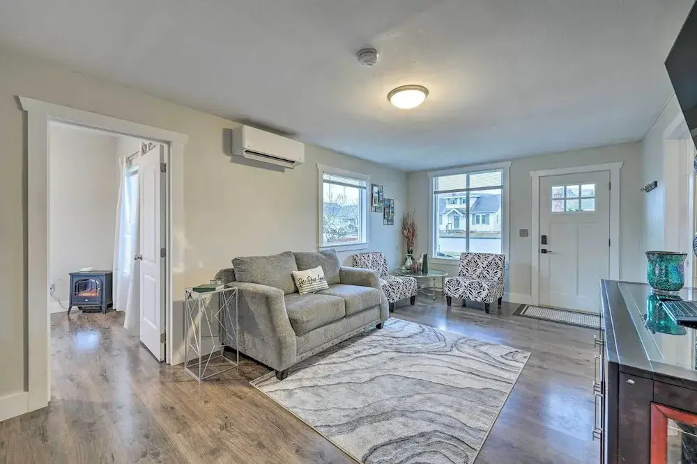 Port Angeles Retreat - 1 Mi to Downtown