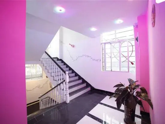 Aichao Qingqing Love Theme Inn