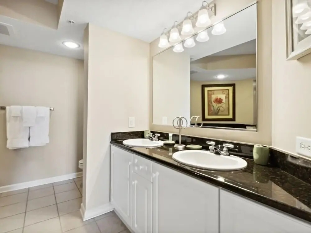 Yacht Club Villas #2-405