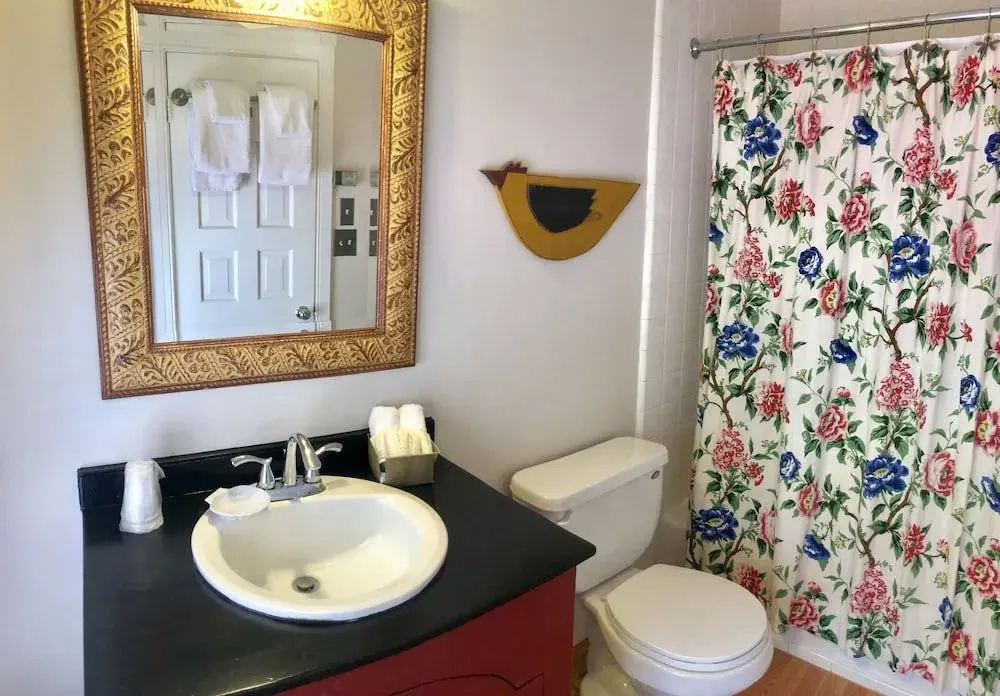 Lumberville 1740 House
