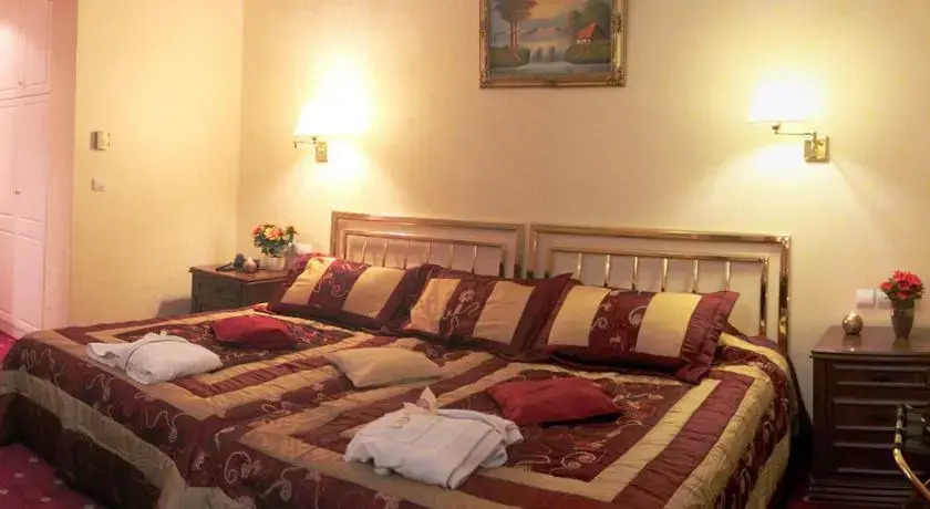 Avra Spa Hotel
