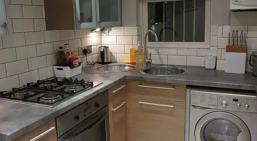 New, beautifully-designed garden flat in Clapham