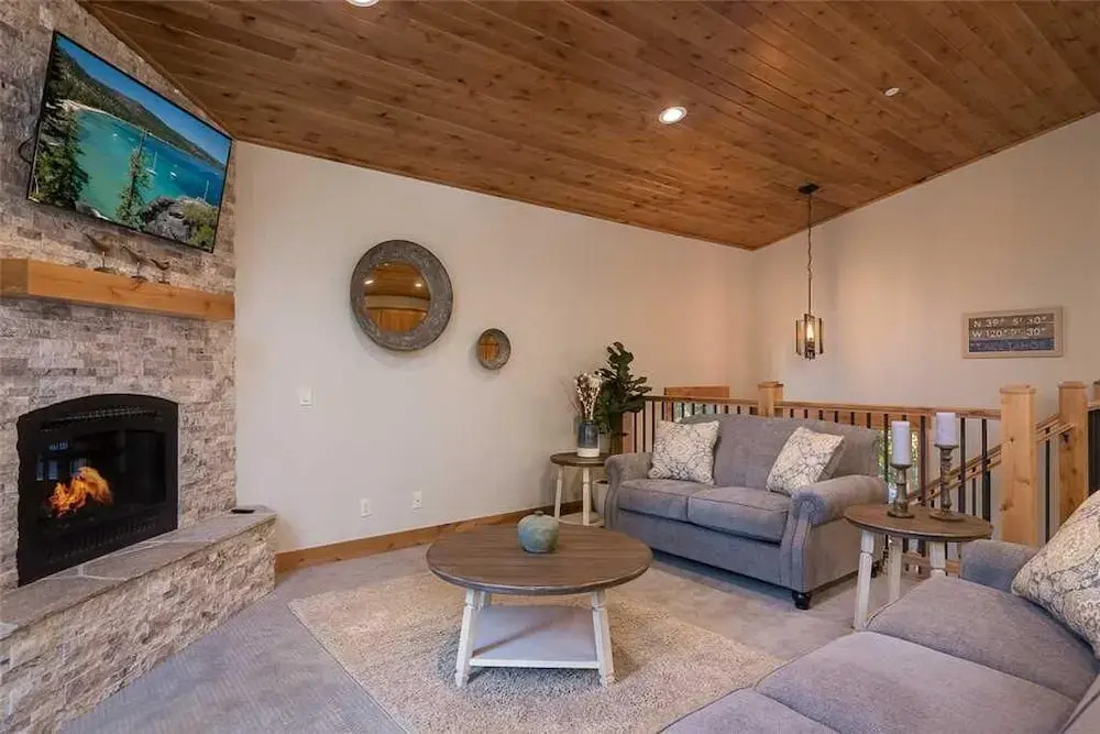 Gorgeous New Build W/bikes to Ride! #106