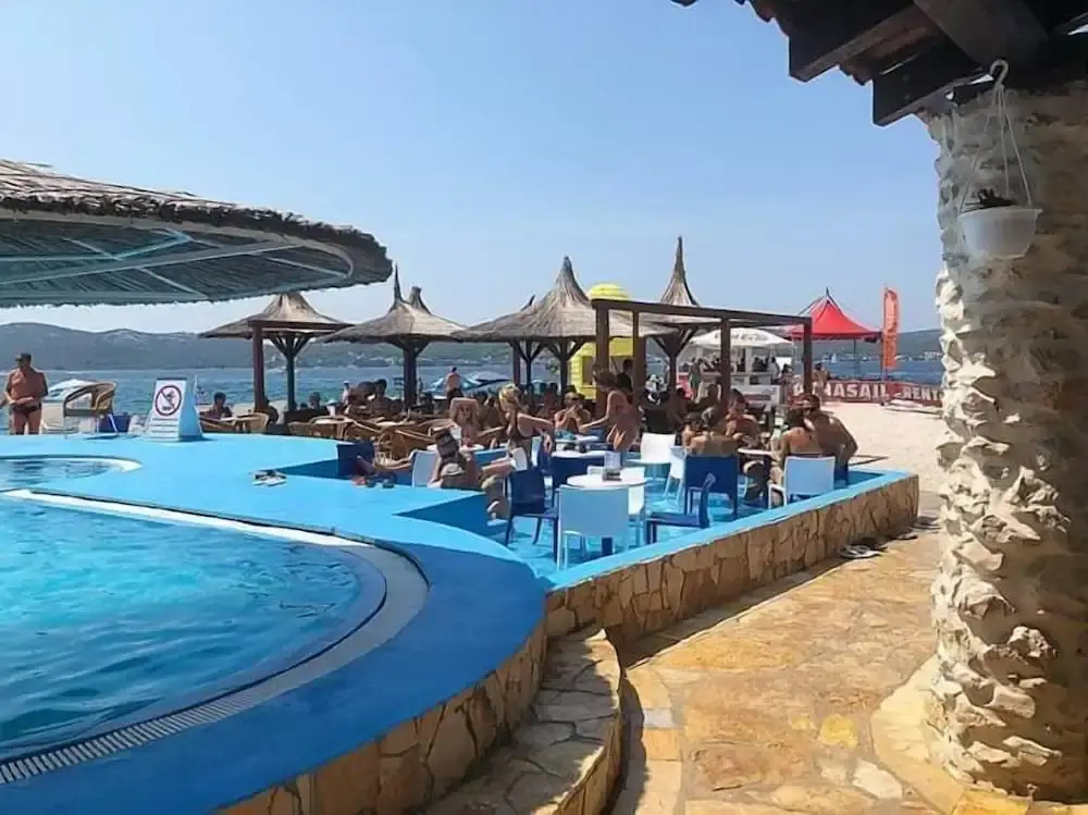 Hotel Albamaris