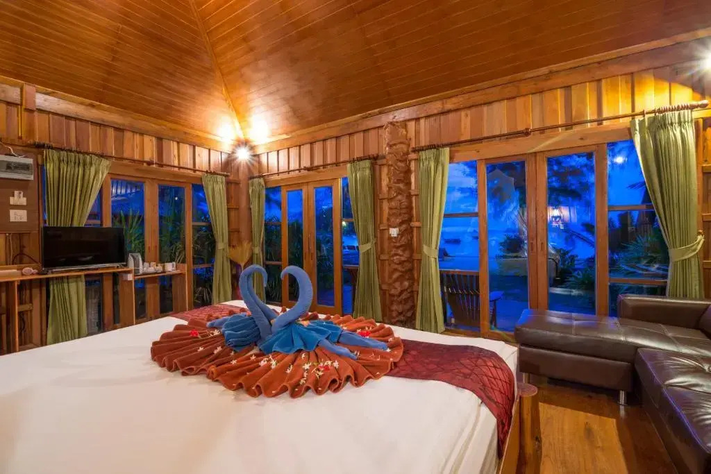 Thiw Son Beach Resort
