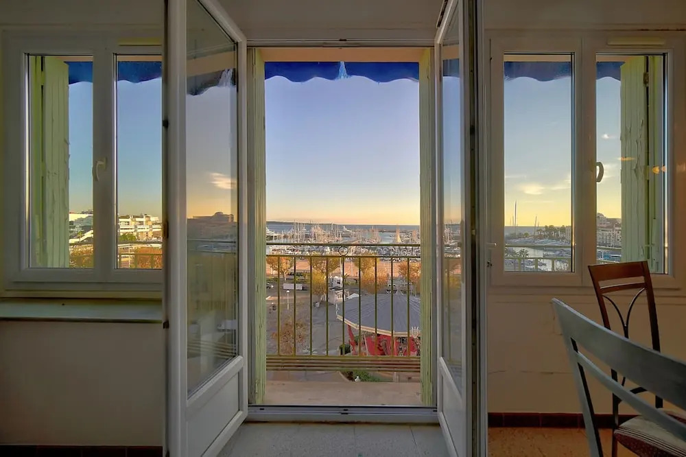 Deux Pieces Avec VUE MER AU Vieux Port A1b047