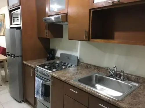 Fantastic & Cozy #5: Condo Close To the Beach