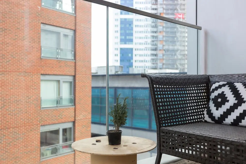 3 Bedroom Apartment Near King George's Park