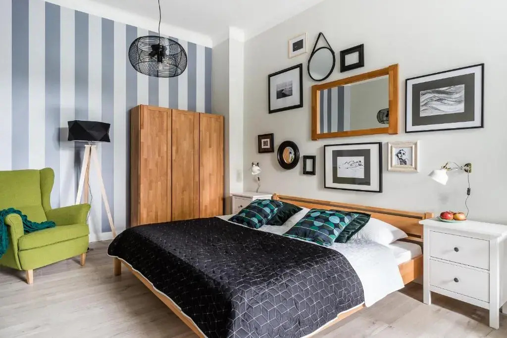 Sanhaus Apartments - CHOPINA 13 - apartamenty w centrum, 5 minut od plaży i deptaka