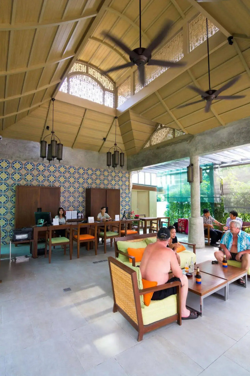 Ramaburin Resort Patong - Walking distance to the Beach