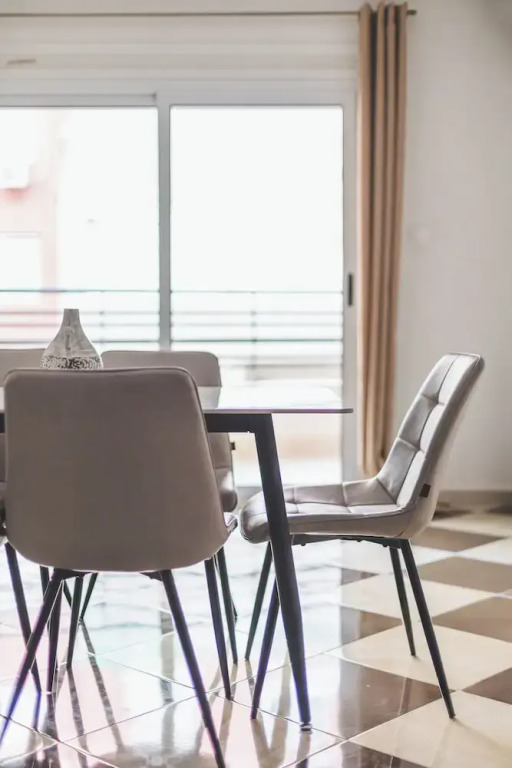 Luxueux Appartement à Bir Mourad Raïs