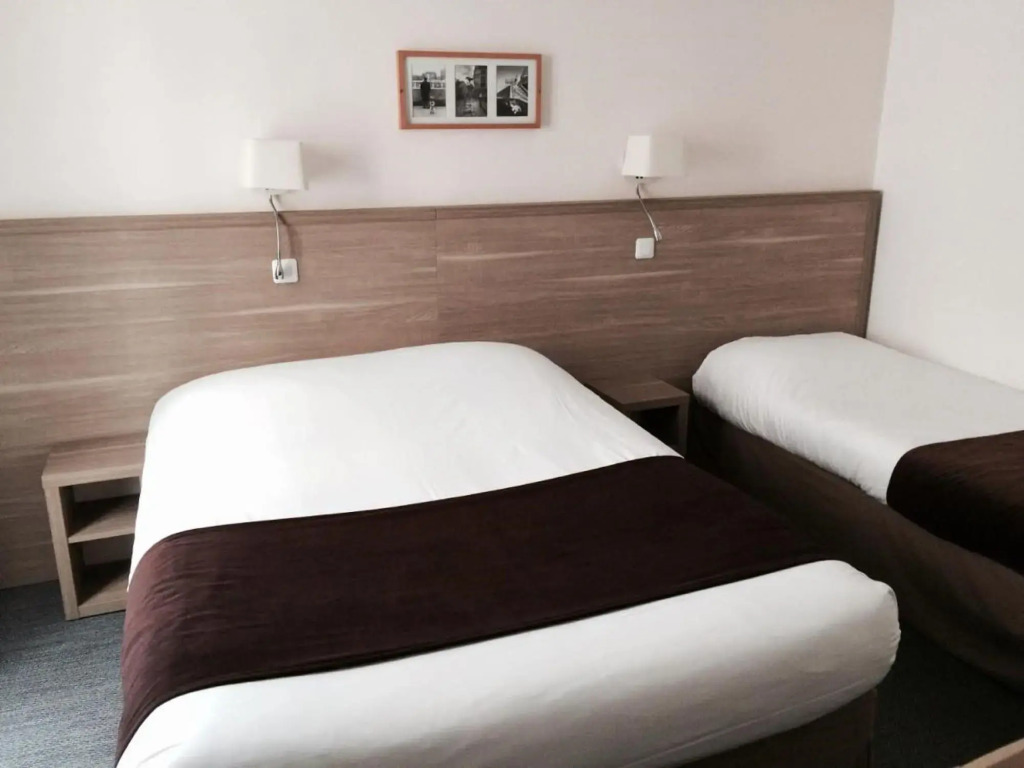 Hotel Cosmos