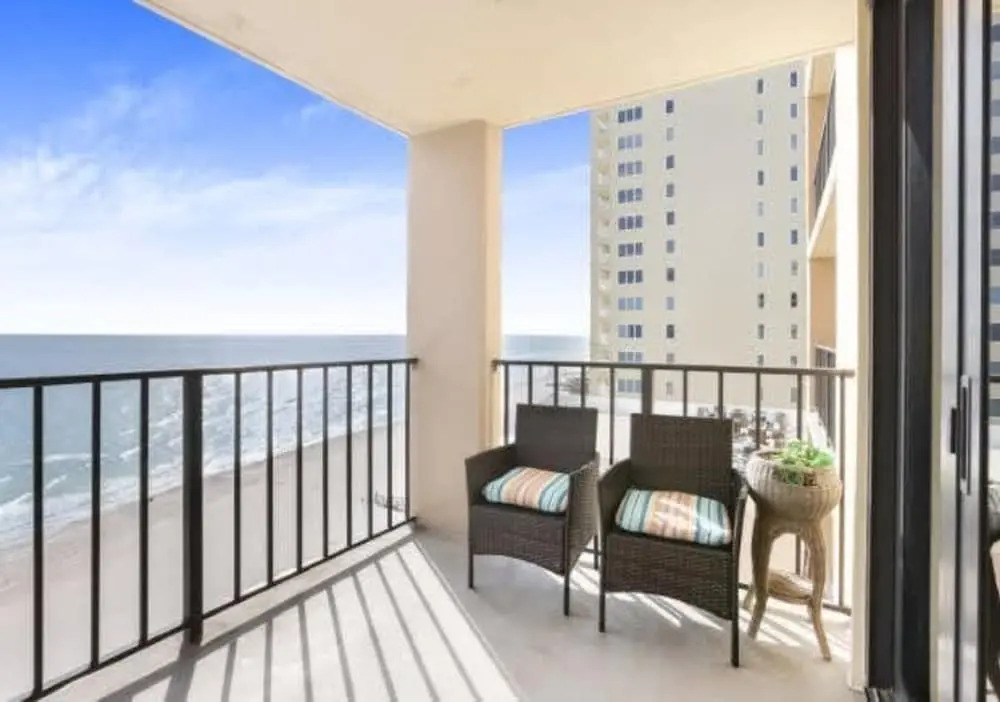 Phoenix I 1112-11th Floor Splash pad Beachfront 2 Bedrooms 2 Baths