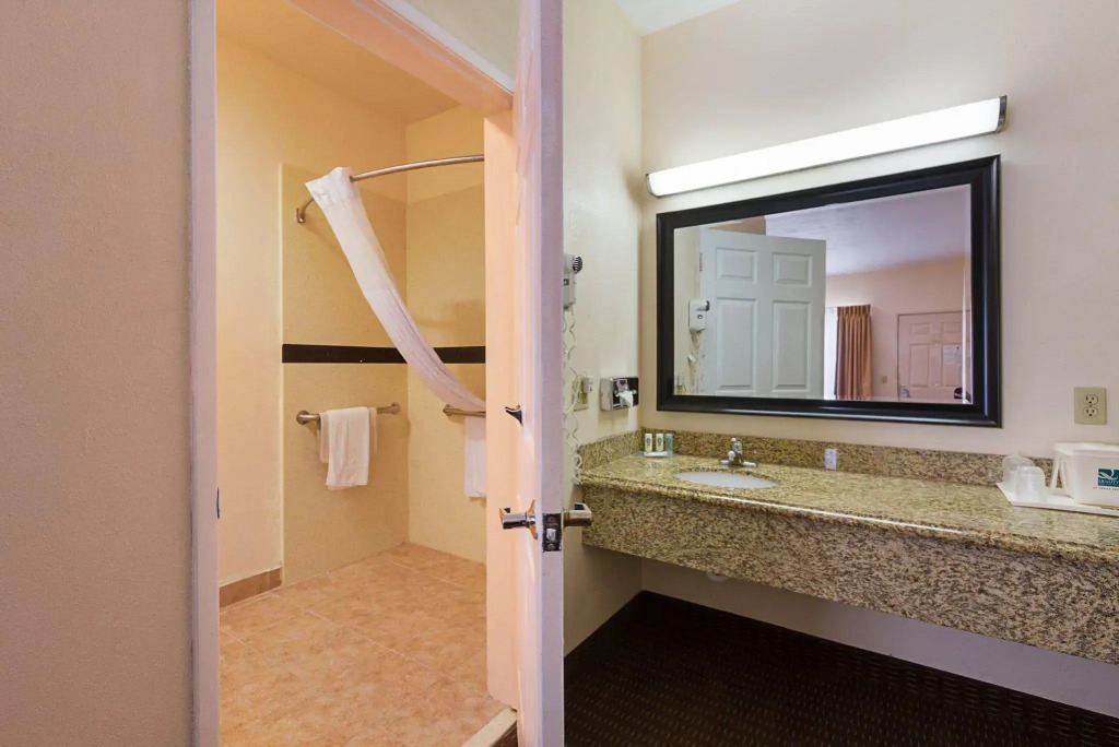 Quality Inn & Suites Huntington Beach