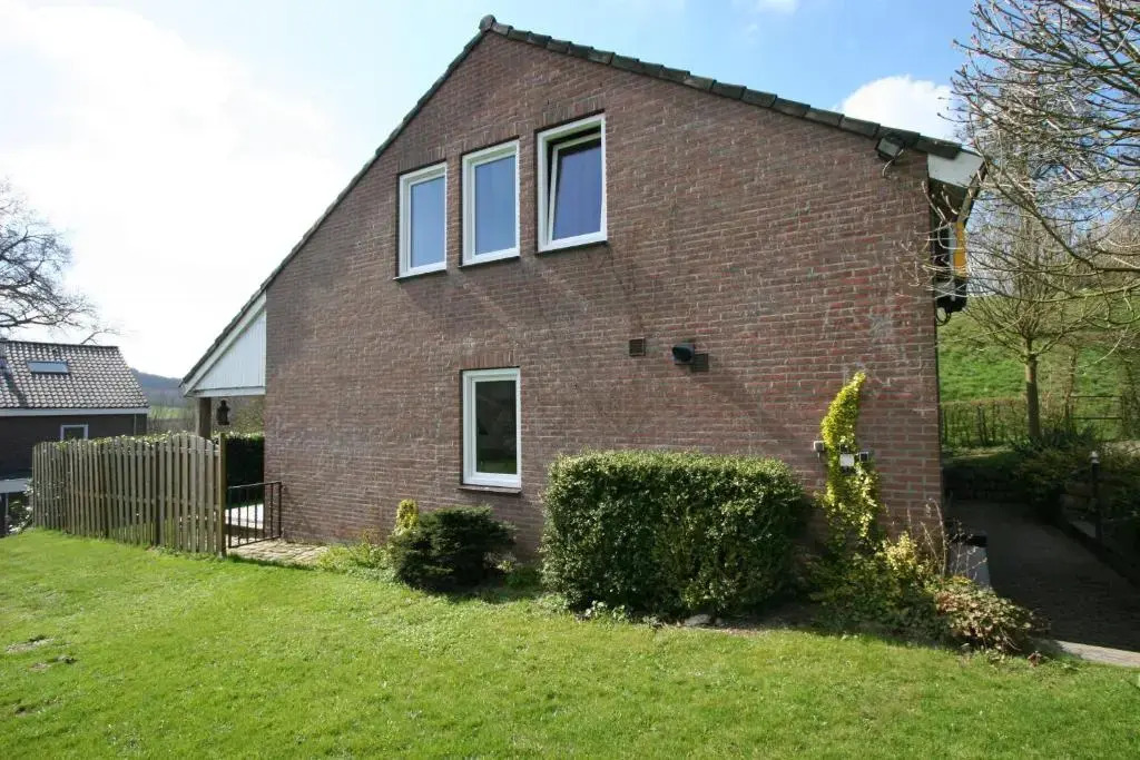 Holiday home Gulpdal Vakantiewoningen.