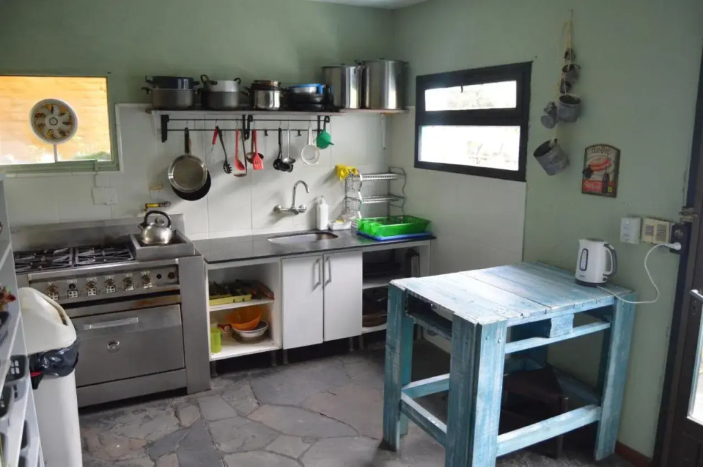 Brava Beach Hostel