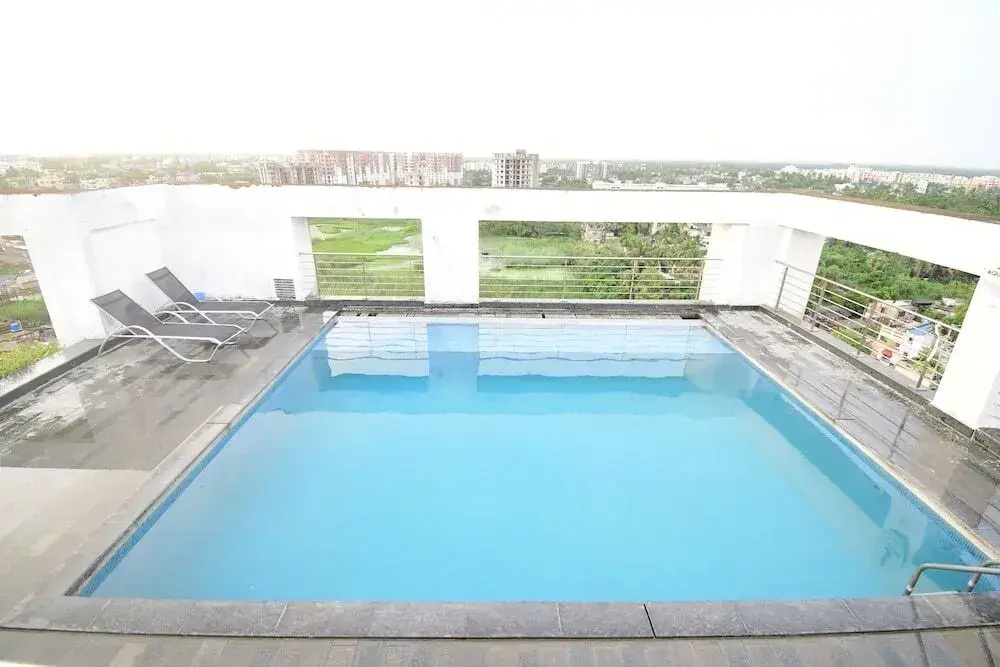 The Xen Suites
