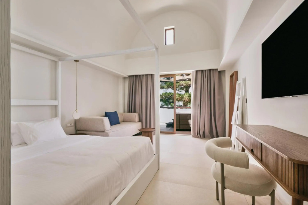 Oceanis Beach & Spa Resort