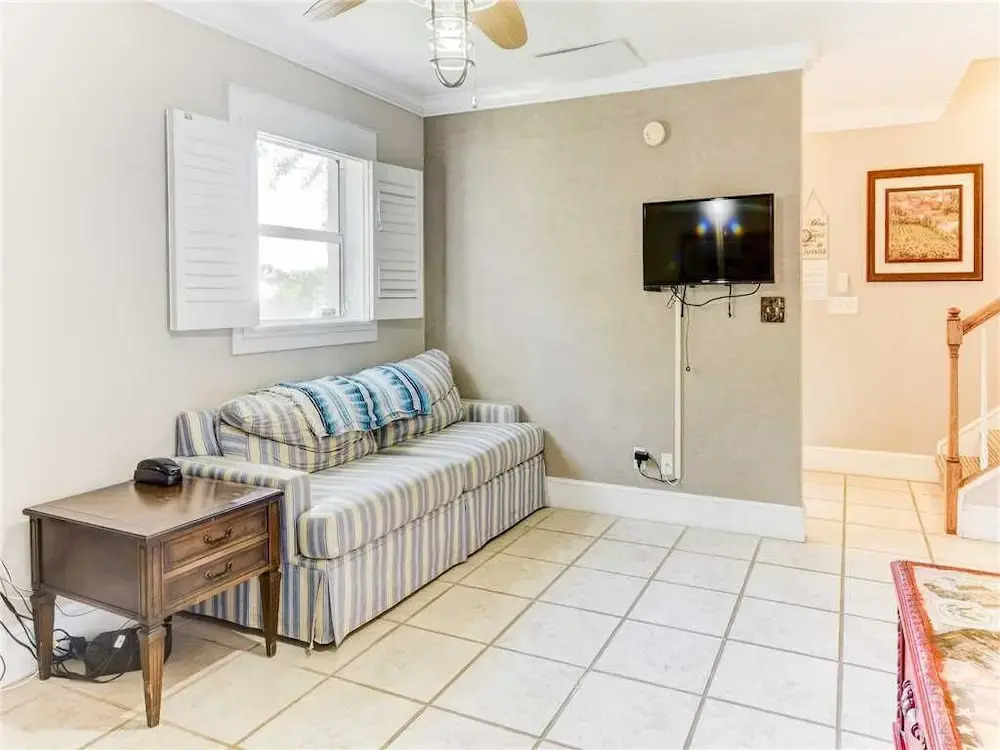 Chiquitas Sun - Four Bedroom Home