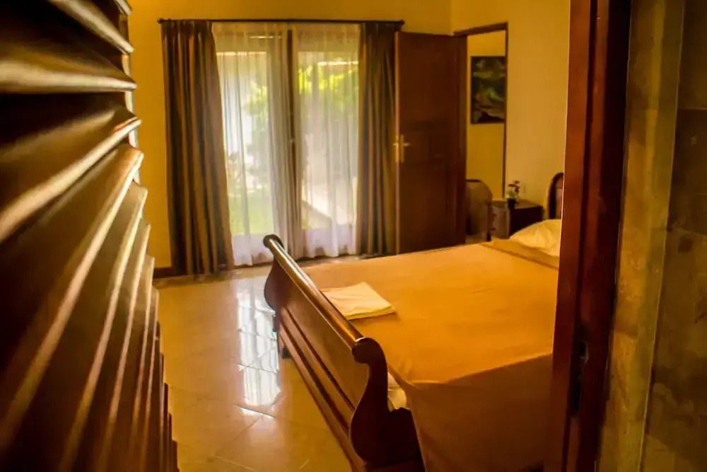Sunrise Hotel