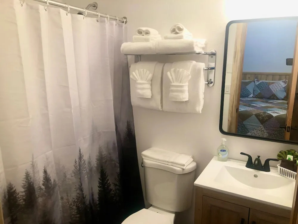 Alpine Lodge Hotel