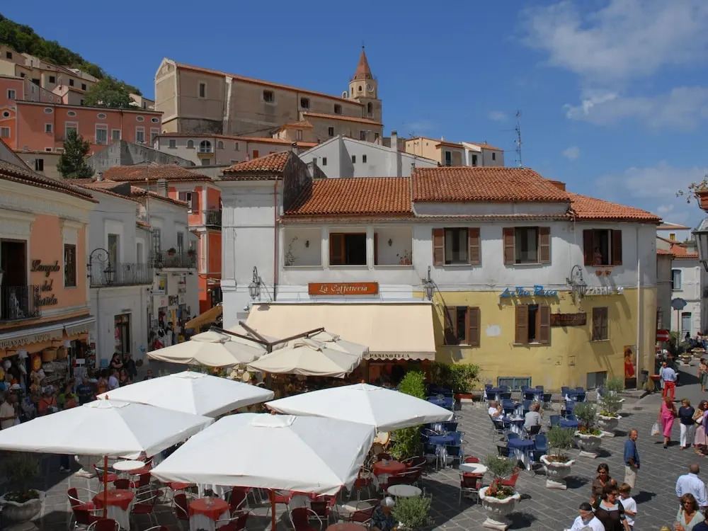 Bungalow in Maratea With Pool Near Beach