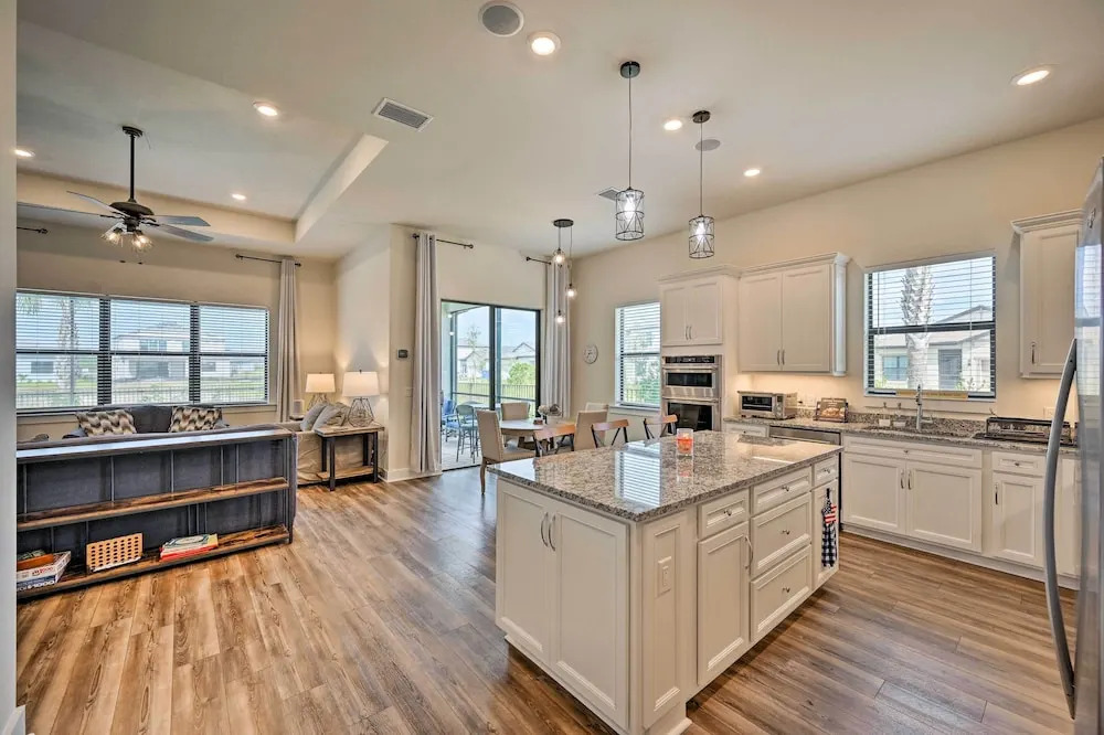 Luxury Ave Maria Rental w/ Private Pool & Spa