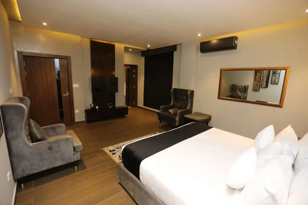 The Orchard Hotel Lahore