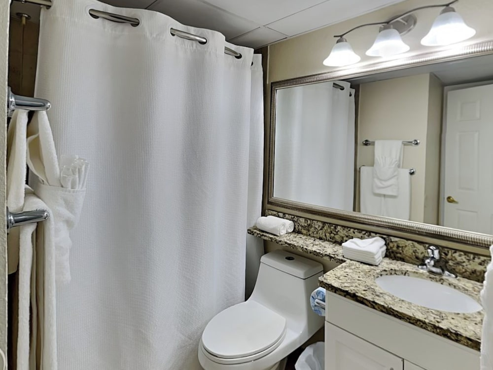 Casa Del Mar 3 by Ryson Vacation Rentals