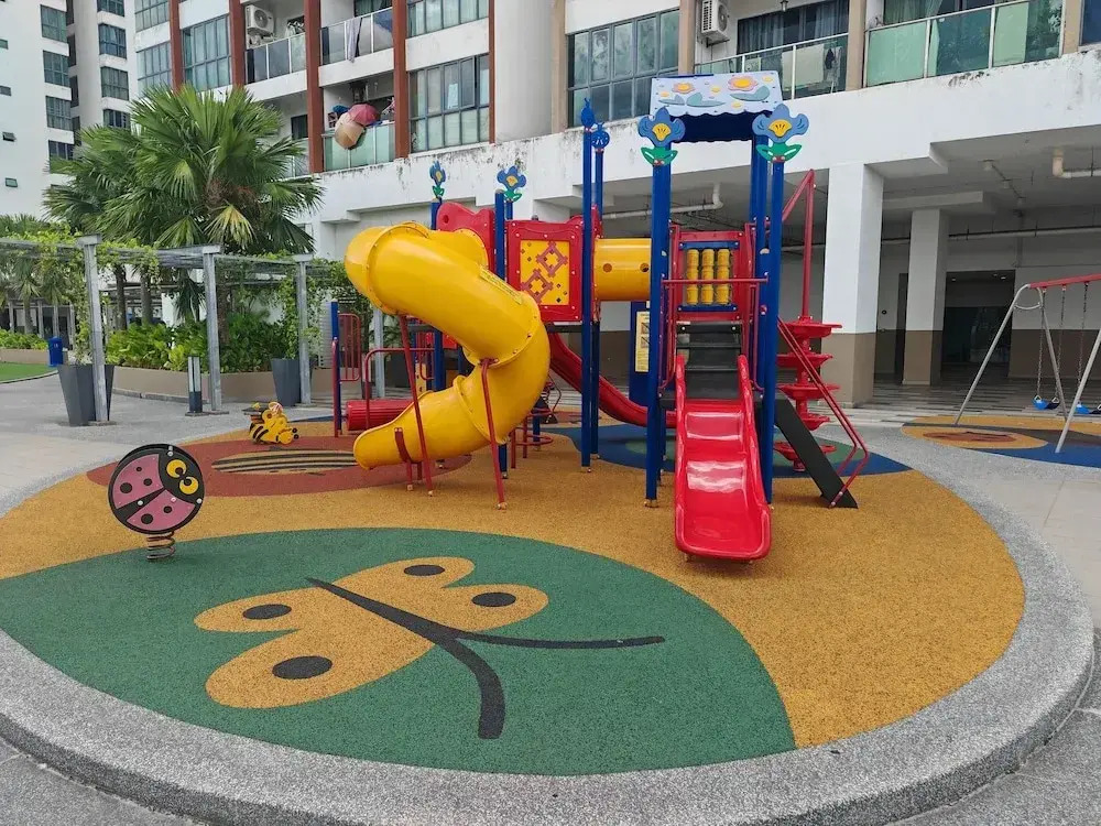 AMERIN MALL CONDO SUITE KL By VP