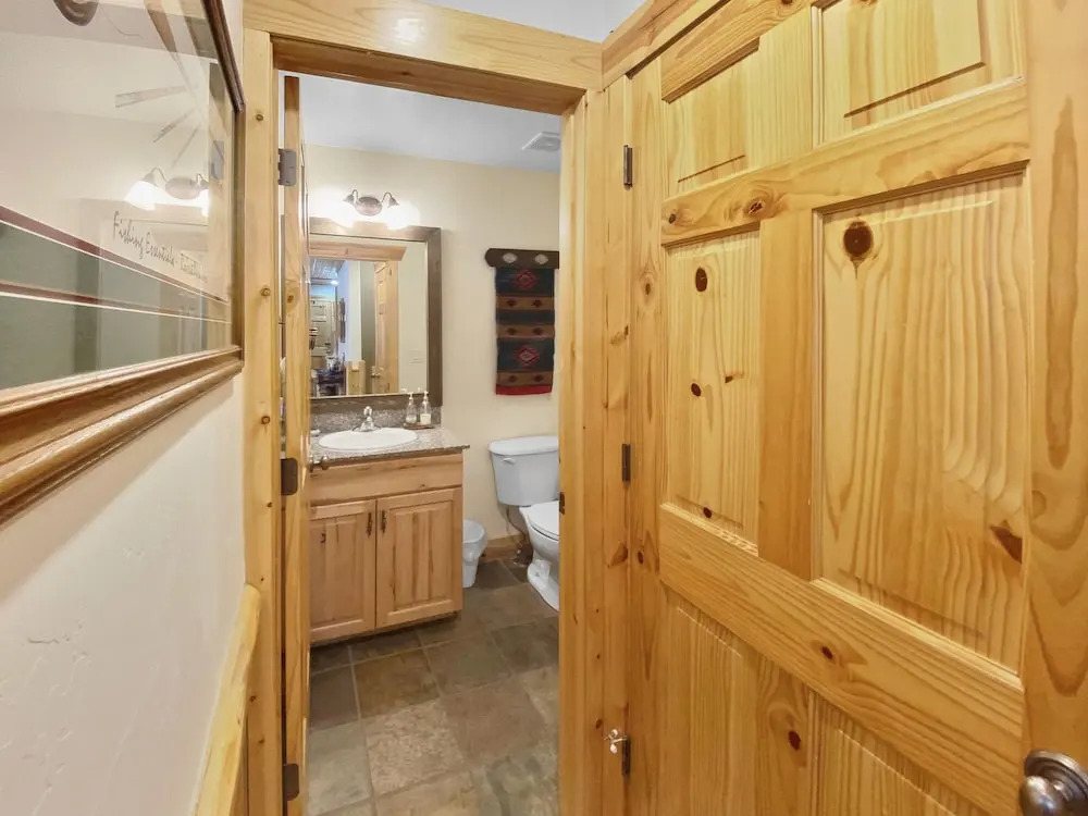 Timberwolf Lodge 6 2 Bedroom Cabin by RedAwning