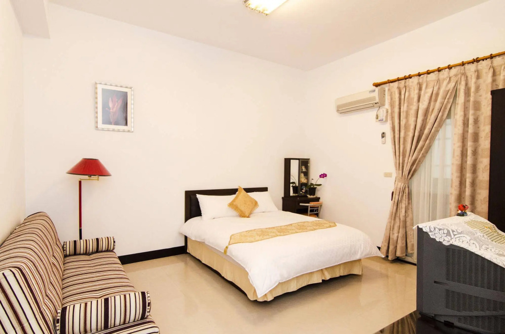 Phoenix Walkway Homestay
