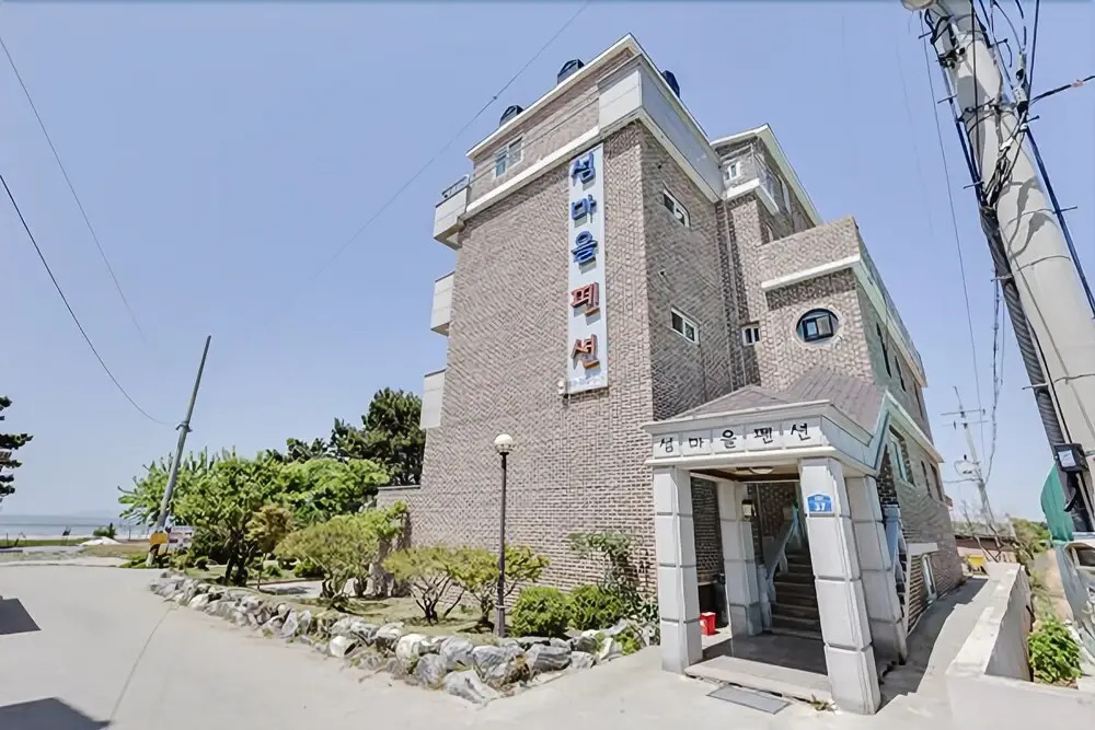Daebudoseommaeul Pretty Pension