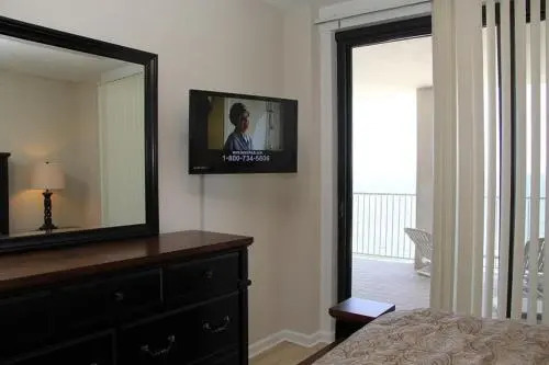 Windward Pointe 1103