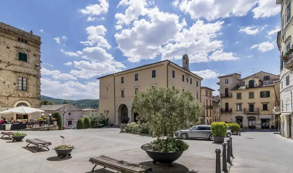 Palazzo Pio III - Residenza depoca