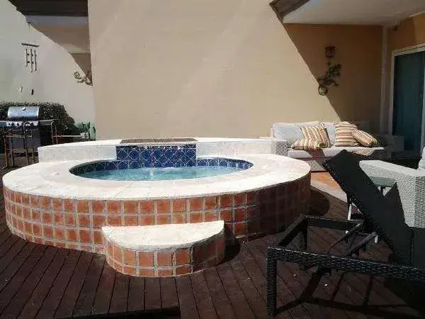 3 Br Condo With Hot Tub - Pri 8498
