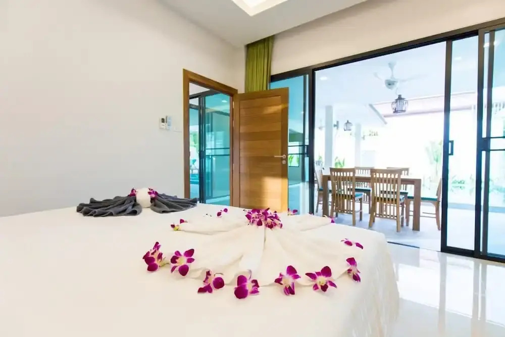 Nenuphar Villa by G Estate
