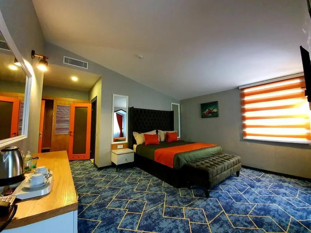Porto Hotel Baku